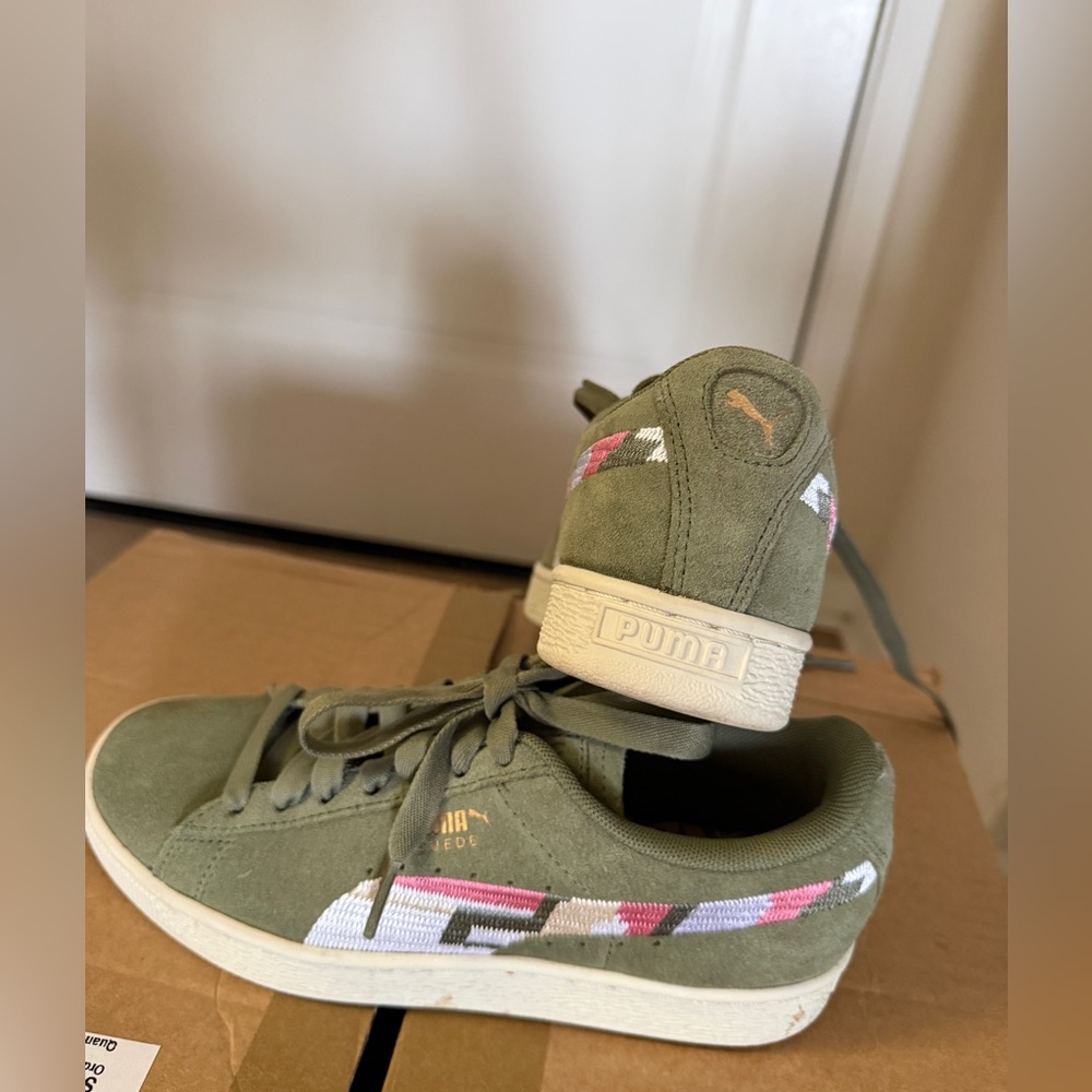 PUMA Suede Classic Embroidered Sneakers (Olive Green / Pink-White Accent). 6.5 - Picture 3 of 7